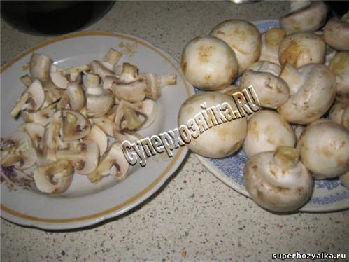 Консервированные баклажаны с грибами