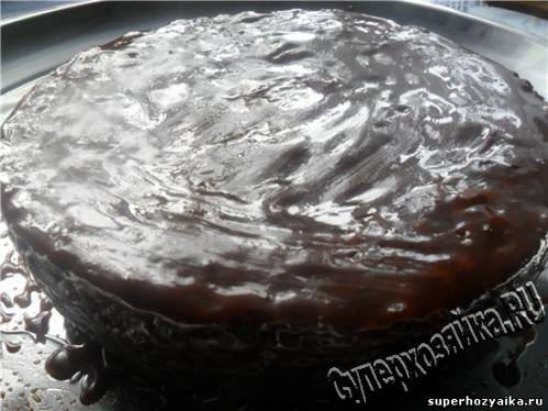 Маковый пирог в шоколадной глазури