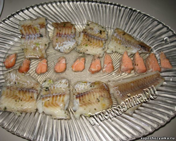 Заливное из рыбы с желатином и овощами