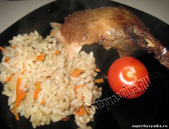 Как приготовить утку, фаршированную рисом и потрохами в духовке
